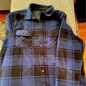 Mens Fleece Over Shirt Size XL Blue and Black Checkered